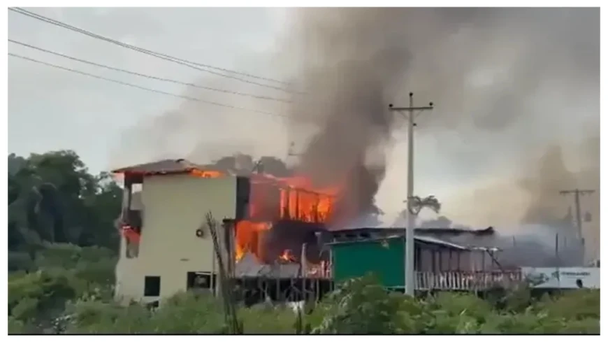 কক্সবাজার ইনানীতে রিসোর্টে আগুন, ৫ পর্যটকের মরদেহ উদ্ধার